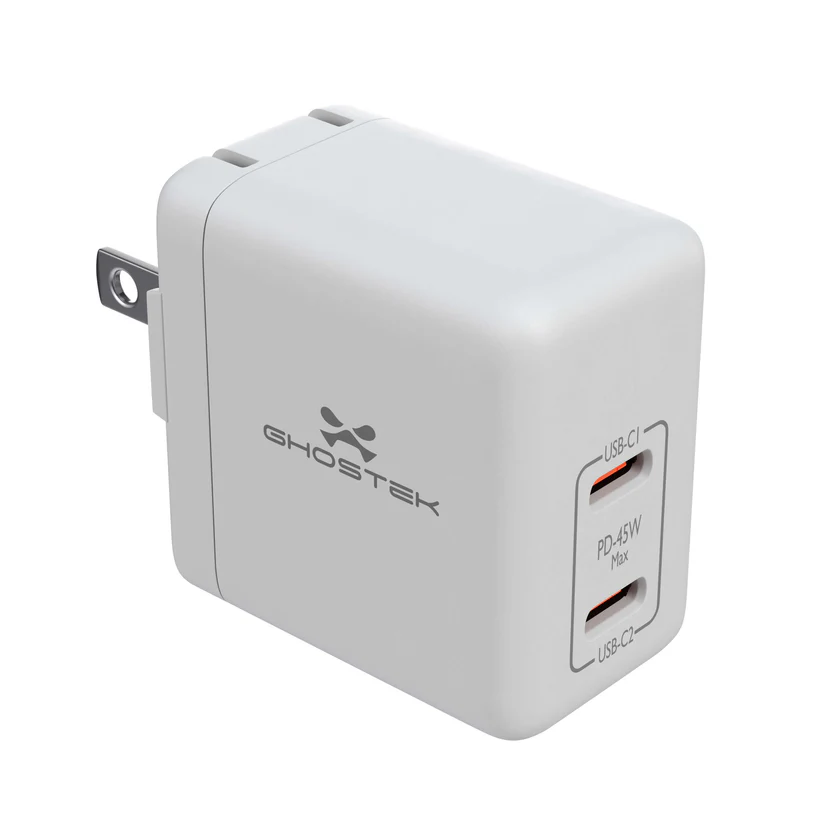 Cargador Ghostek rápido 45W doble puerto en color blanco